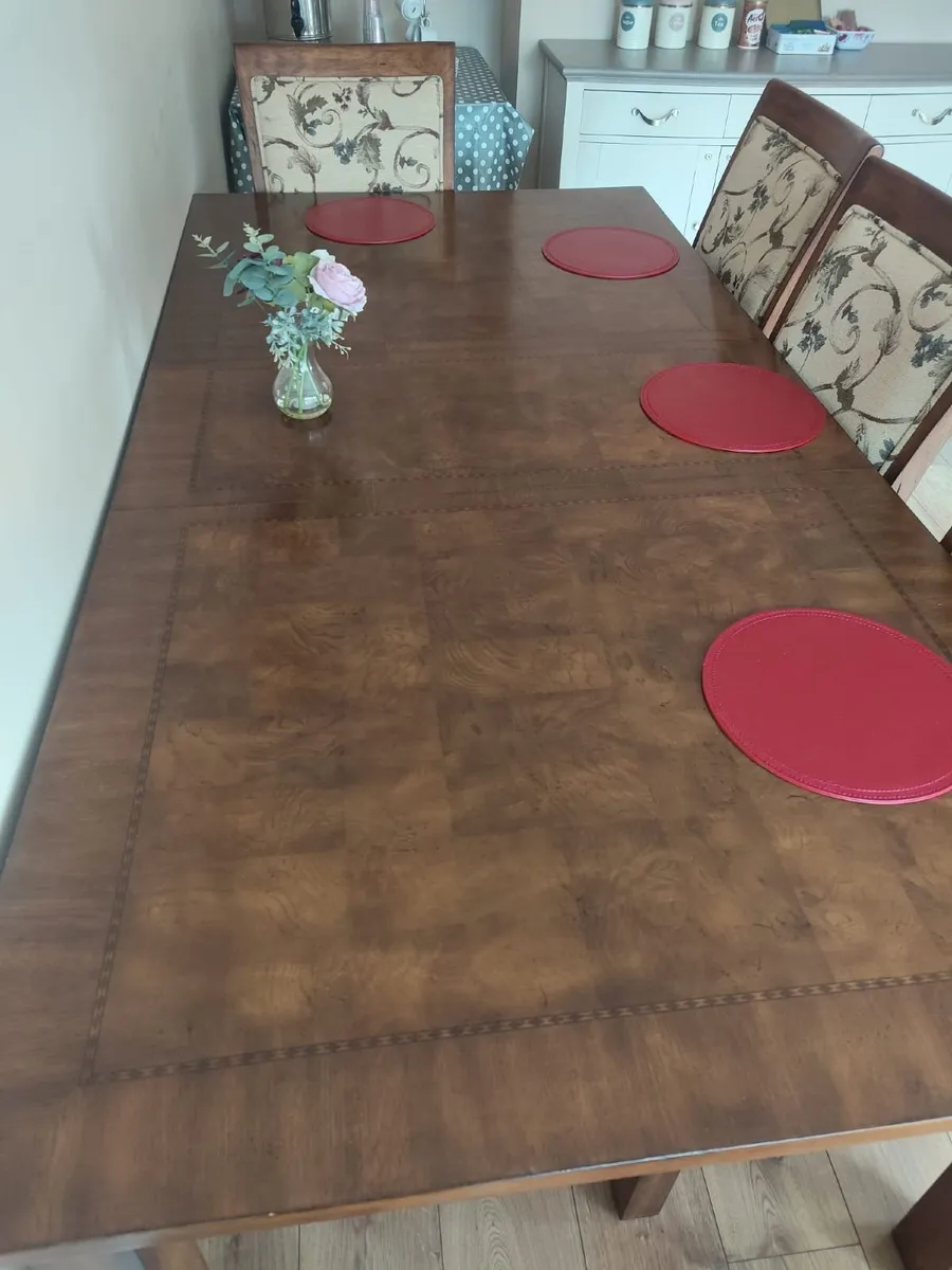 Dining Room Chairs and table - Image 2
