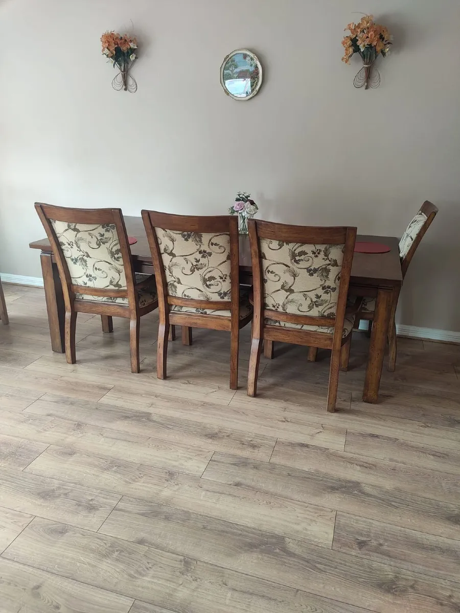Dining Room Chairs and table - Image 3