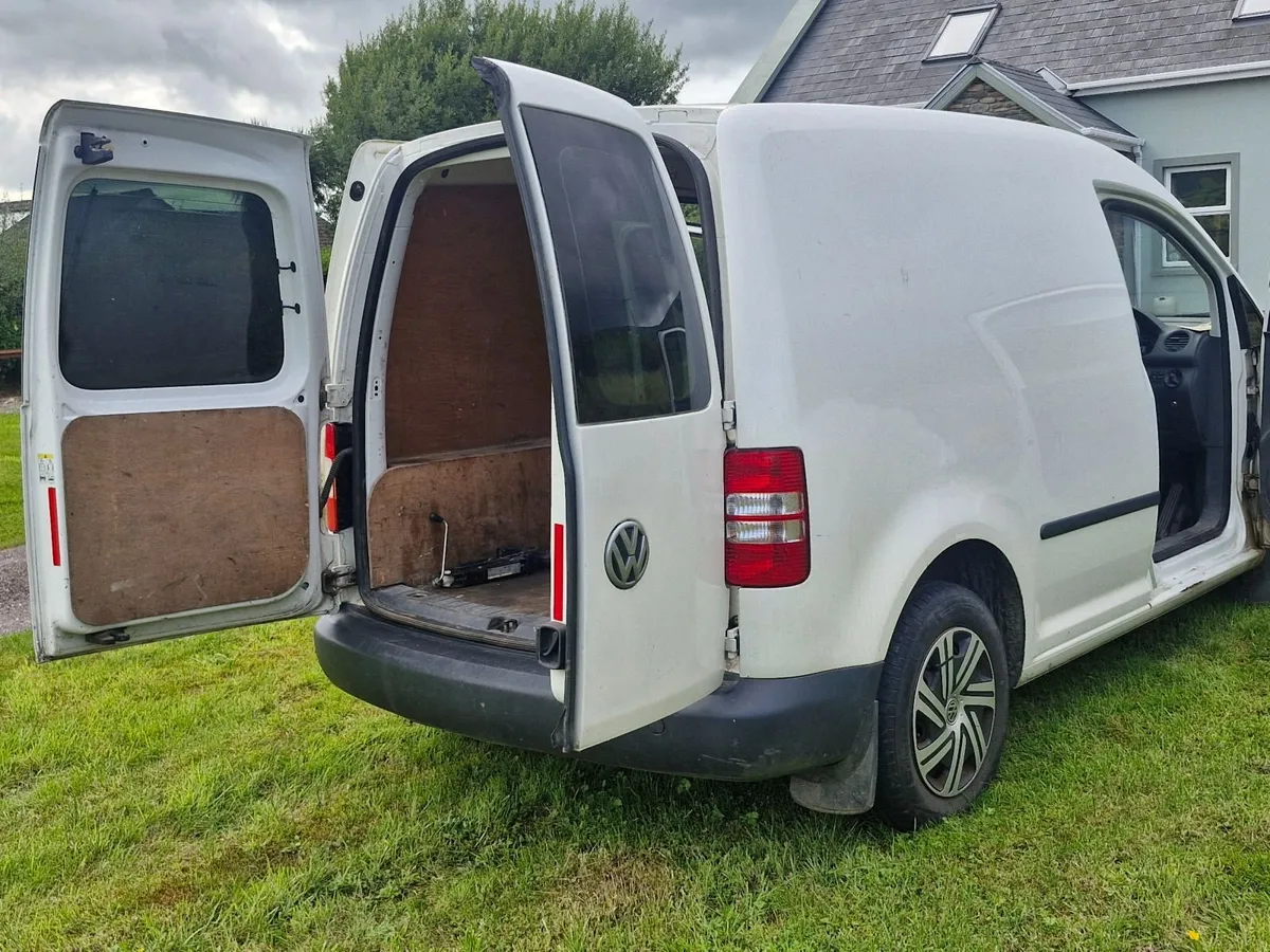 Volkswagen Caddy 2013 - Image 4