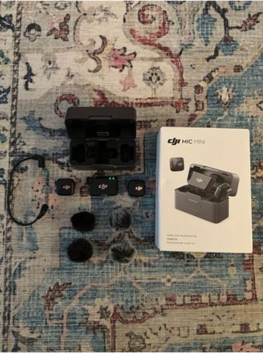 DJI Mic Mini Wireless Microphone Kit (2 TX, 1 RX a - Image 1