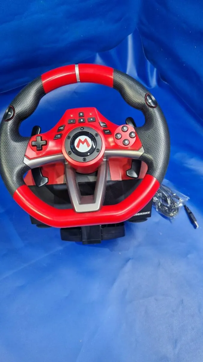 Hori Mario Kart Racing Wheel Pro - Image 1