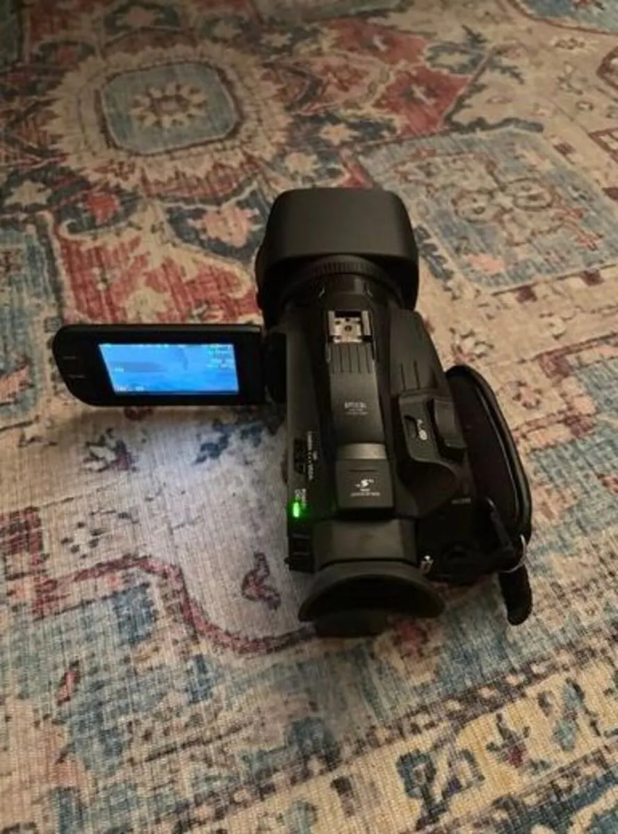 Canon VIXIA HF G50 4K Camcorder - Image 3