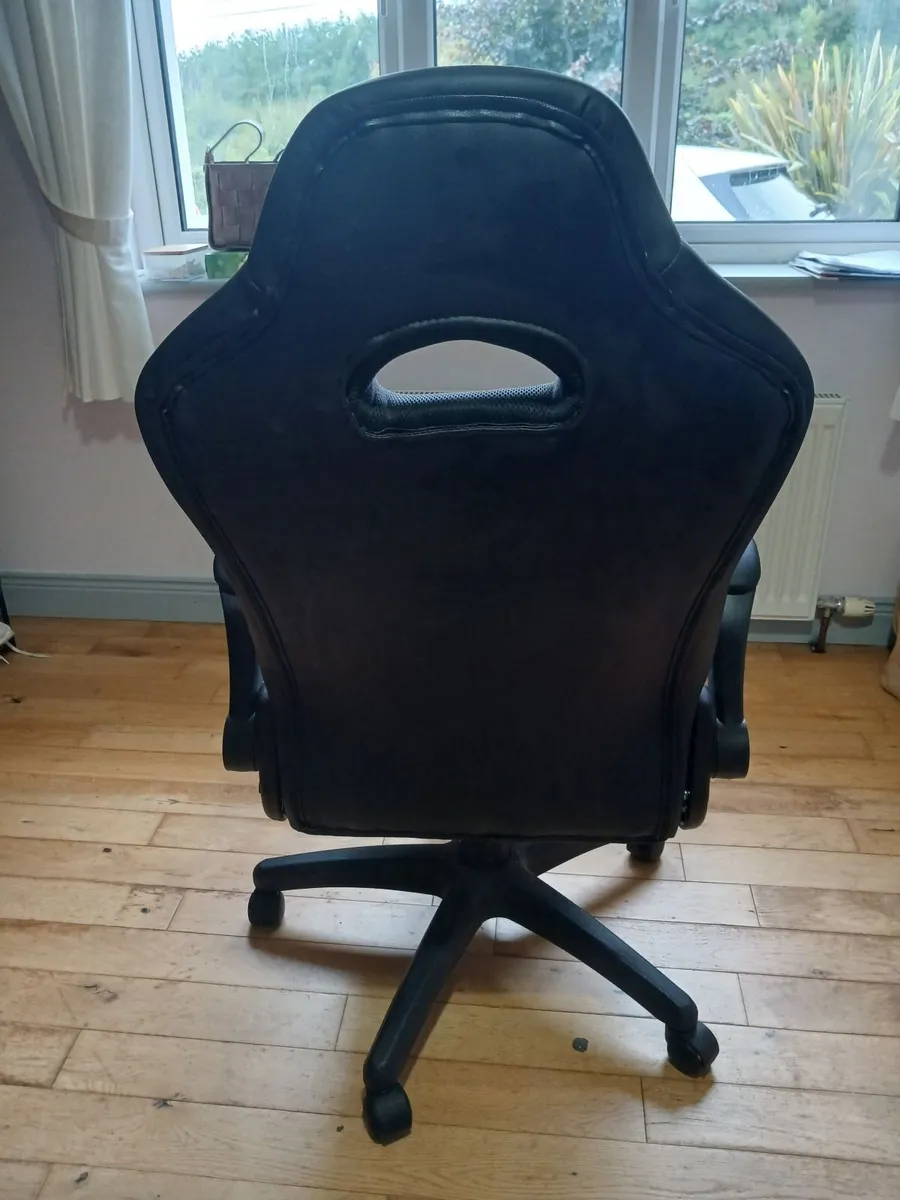 Office Chair - Image 2