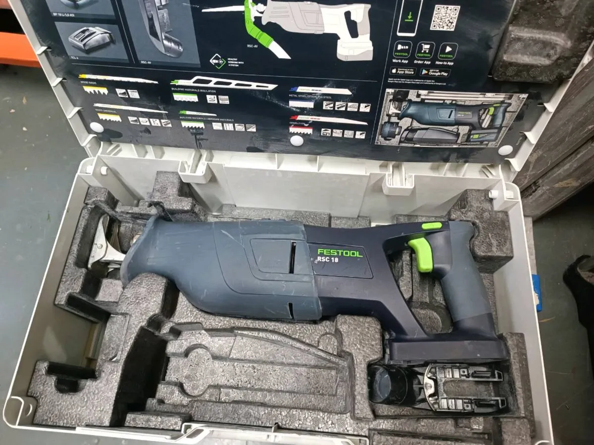 Festool rsc18 saber saw.
