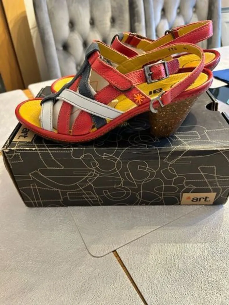 ART leather shoes size 8UK 41EU Like New - Image 1