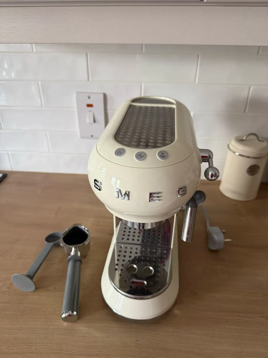 Smeg coffee machine - Image 2