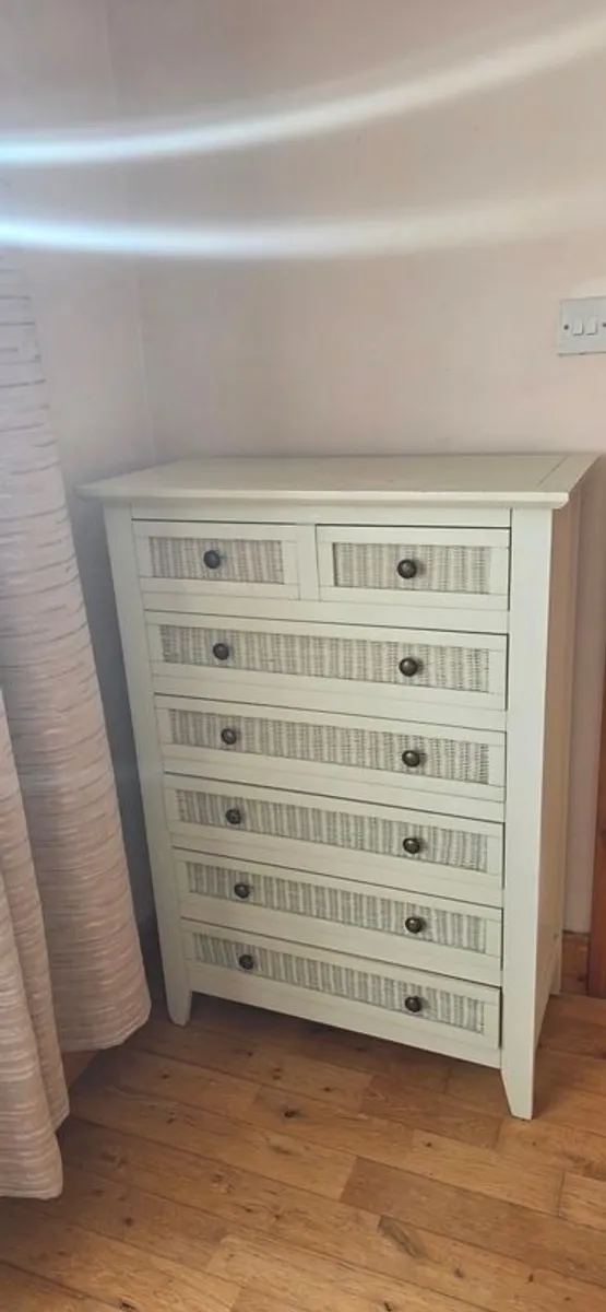 Wardrobe and chest set - Image 3