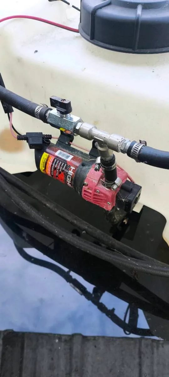 Quad sprayer - Image 3