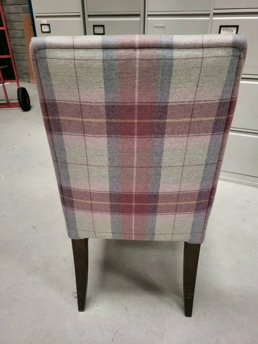 Restaurant/Function/Dining Room Chairs. 70+ - Image 3