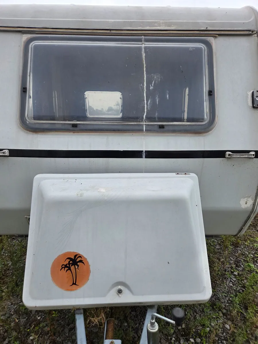 Caravan - Image 3
