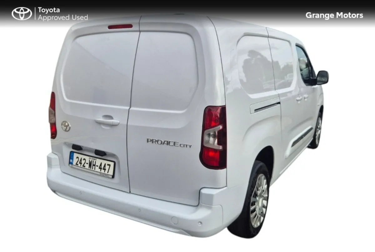 Toyota Proace City 1.5 GX LWB**V.A.T INVOICE AVAIL - Image 3