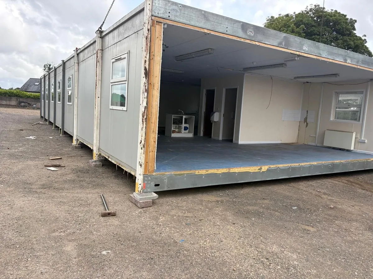 Steel frame building - Image 1