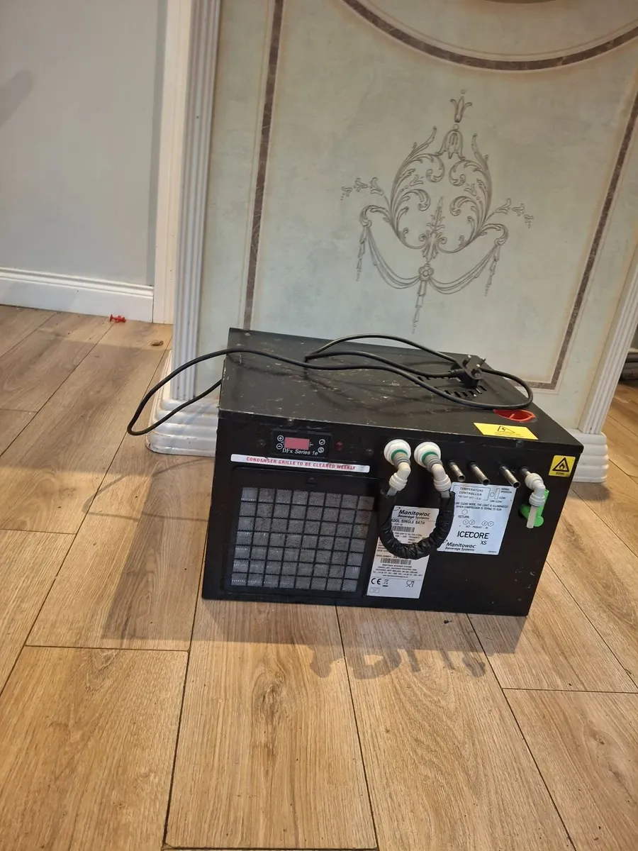 Home Bar - Image 3
