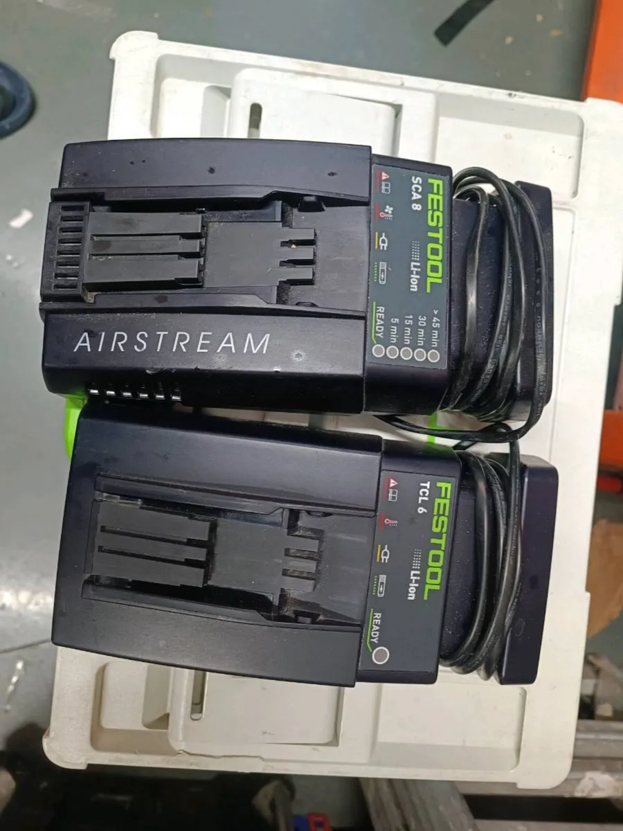 Festool charger.