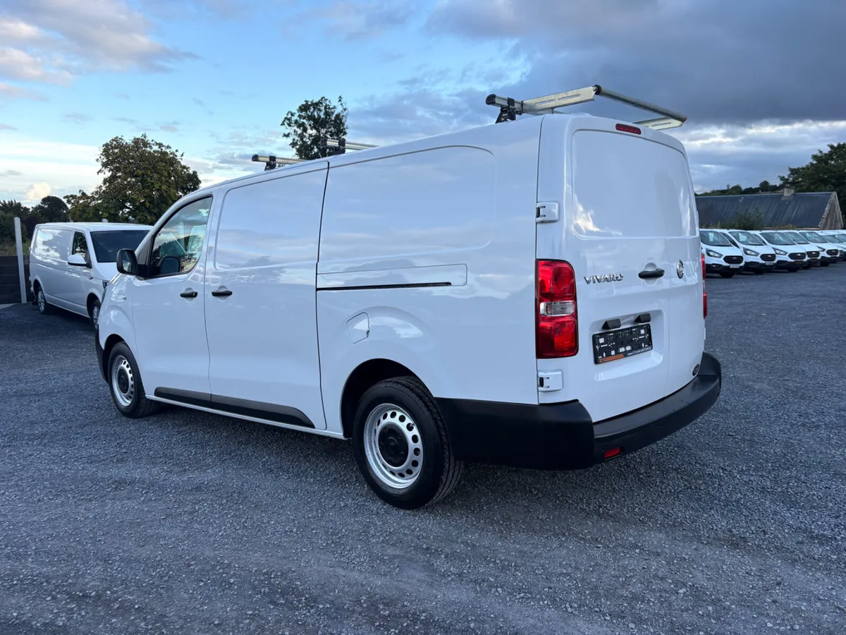 Opel Vivaro - Image 4