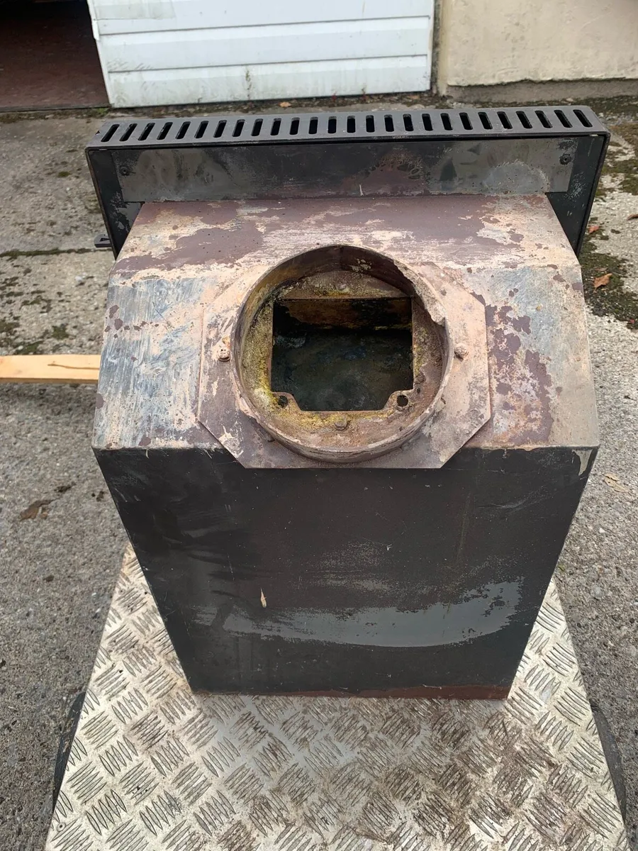 ESSE 350 7kw. solid fuel stove - Image 3
