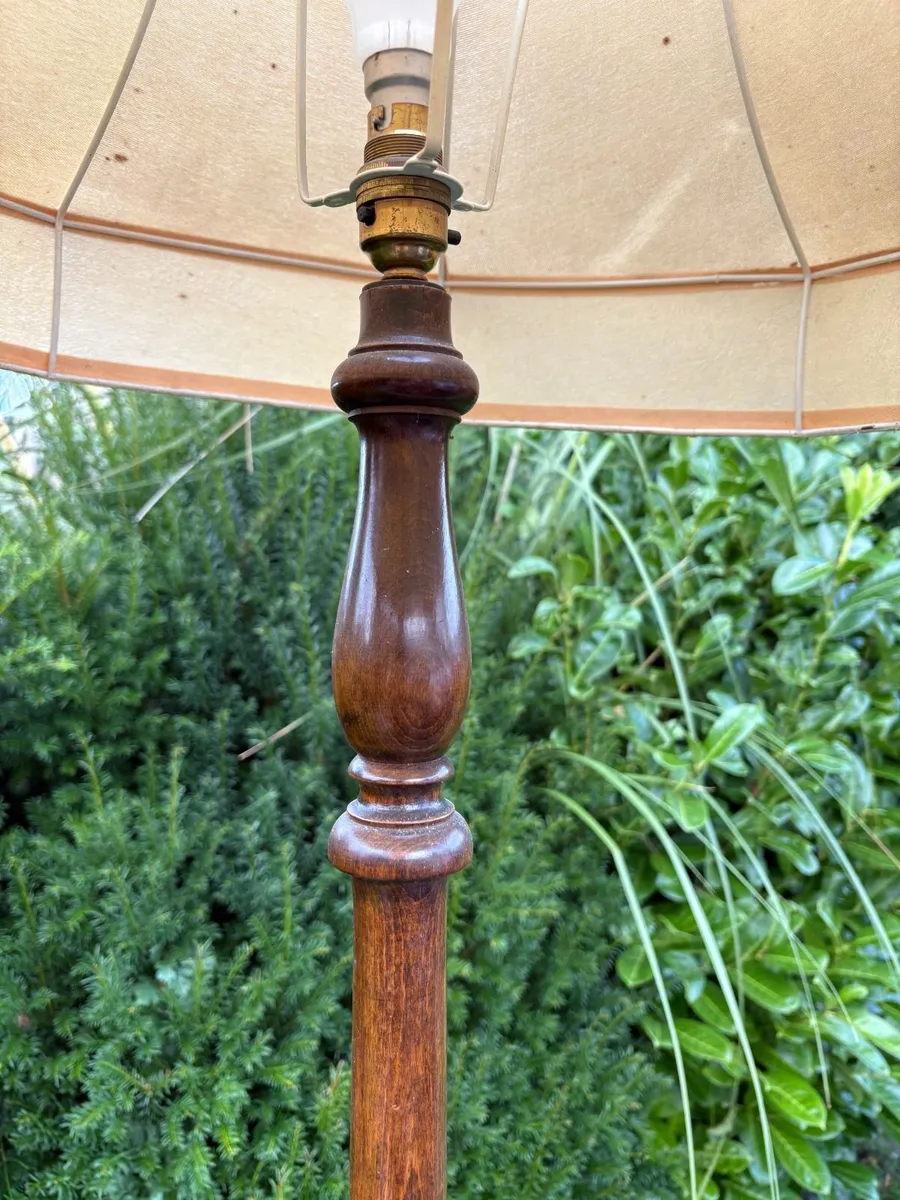 Freestanding lamp - Image 2