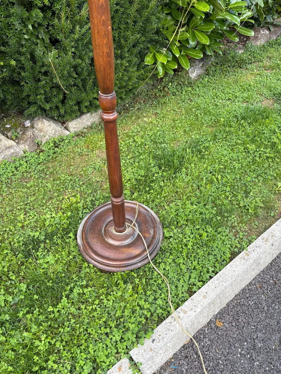 Freestanding lamp - Image 3