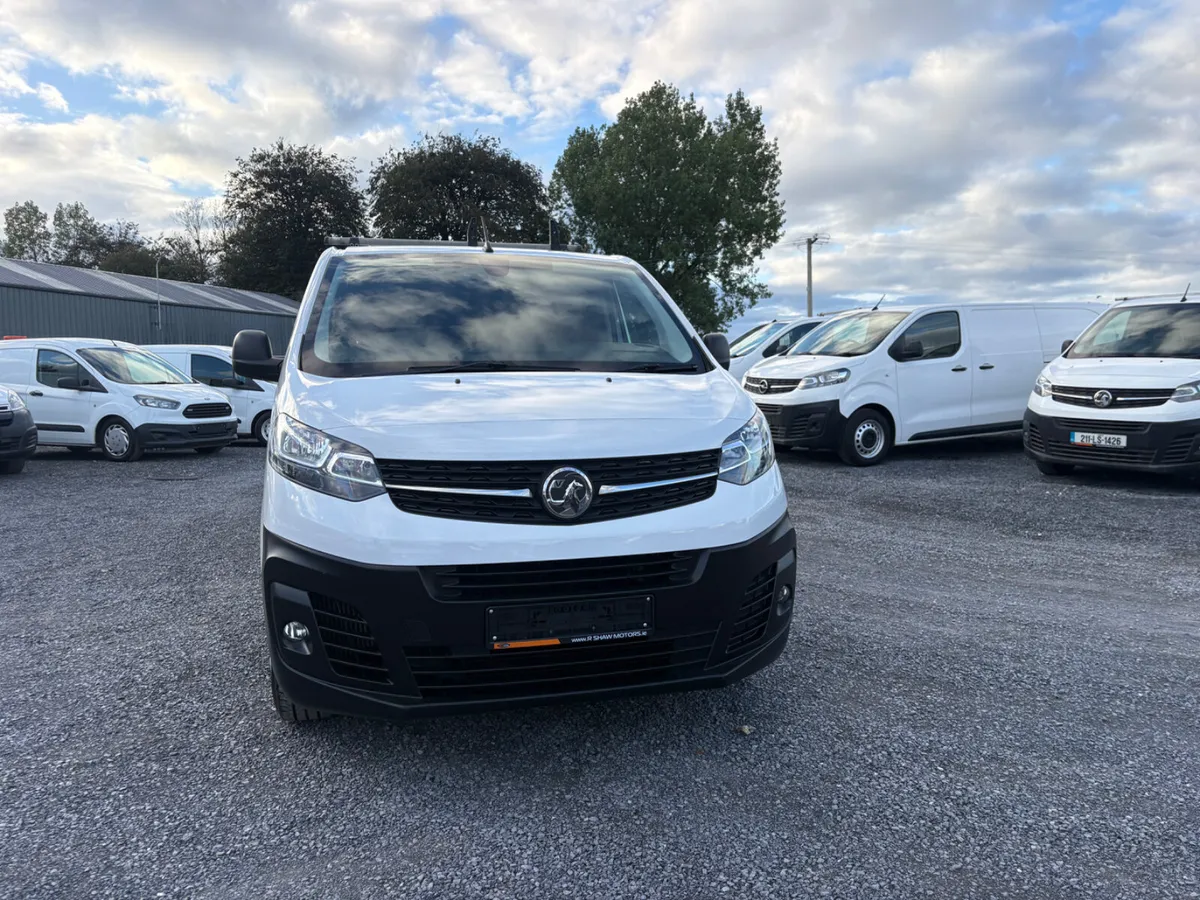 Vauxhall Vivaro - Image 3