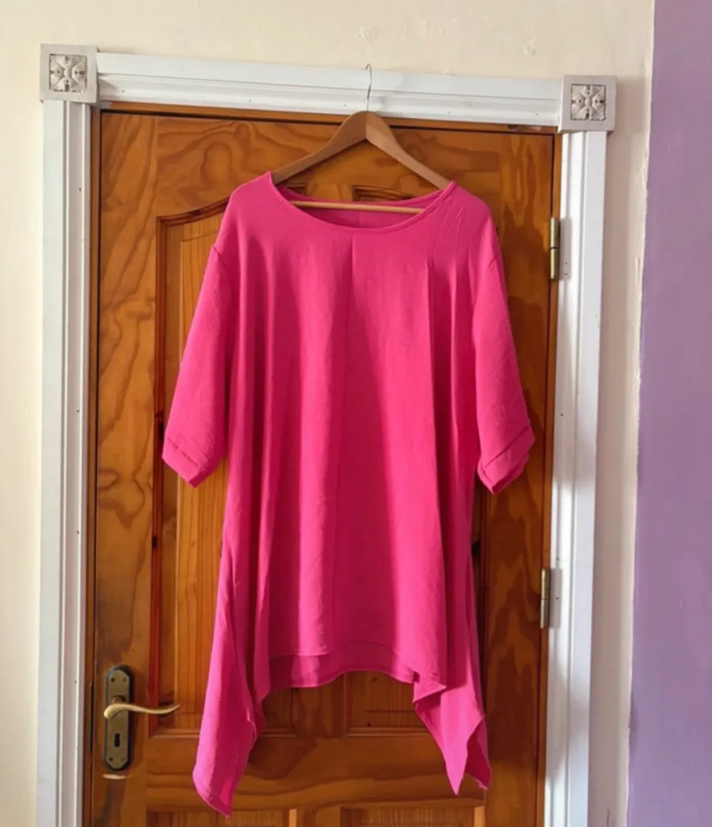 Women’s clothes - Image 2