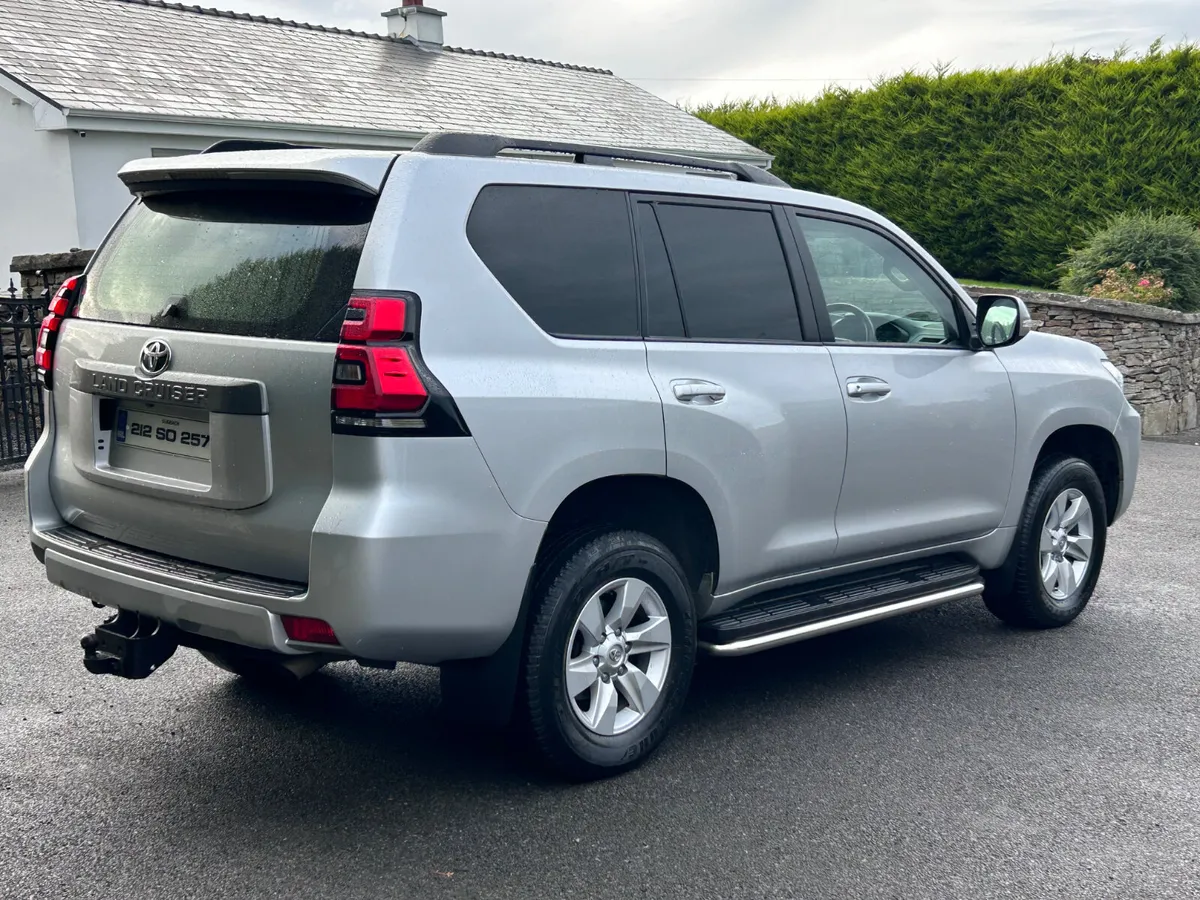 2021 Toyota Land Cruiser LWB - Image 2