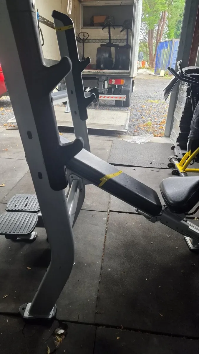 NAUTILUS INCLINE BENCH - Image 3