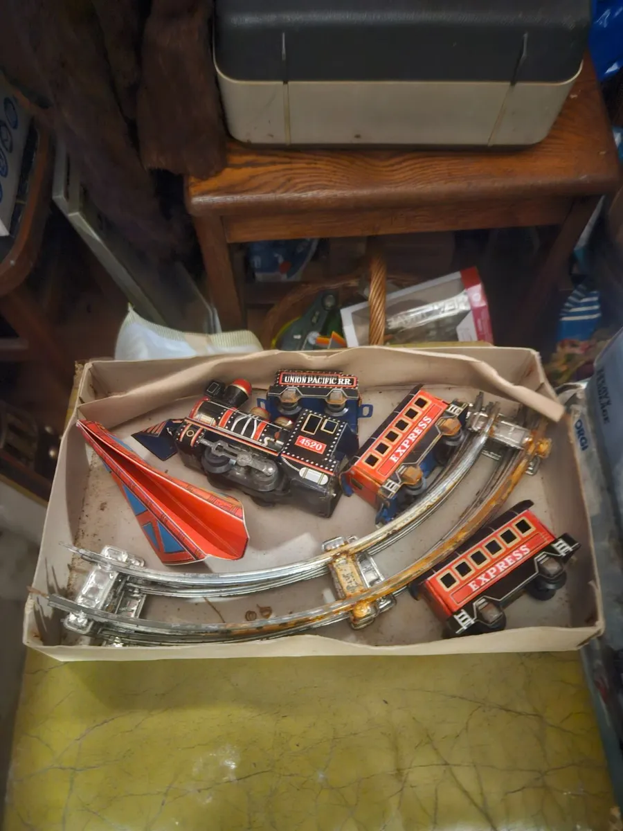 Vintage Tinplate Haji Train Set Made in Japan - Image 3