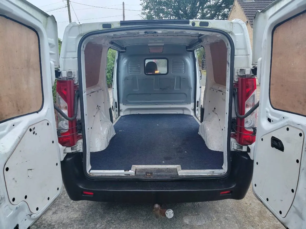 Toyota Pro Ace - Image 3