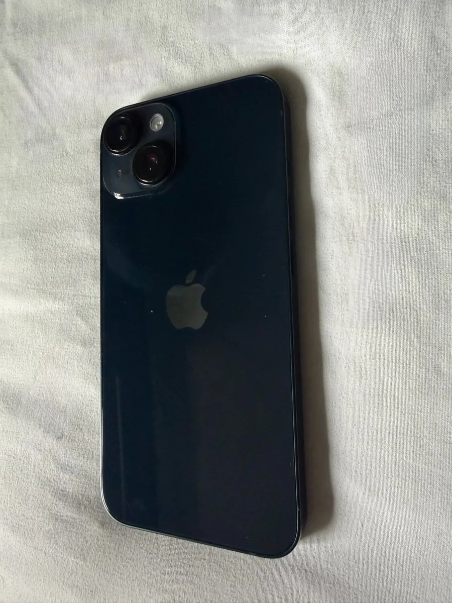 iPhone 14 - Image 2