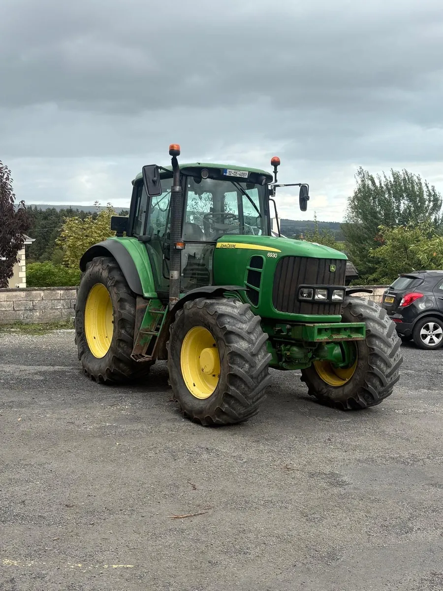 John Deere 6930 - Image 1