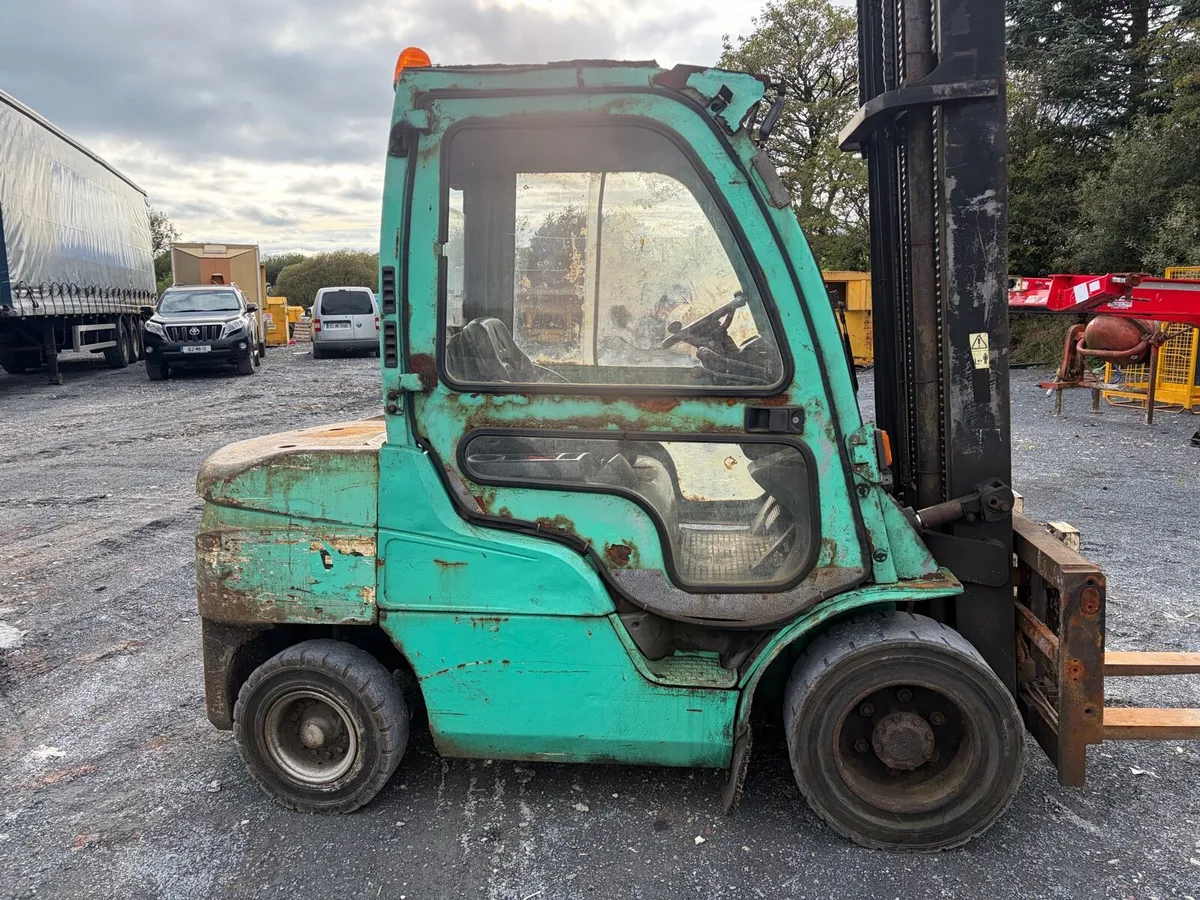 Mitsubishi fd35nt forklift - Image 3