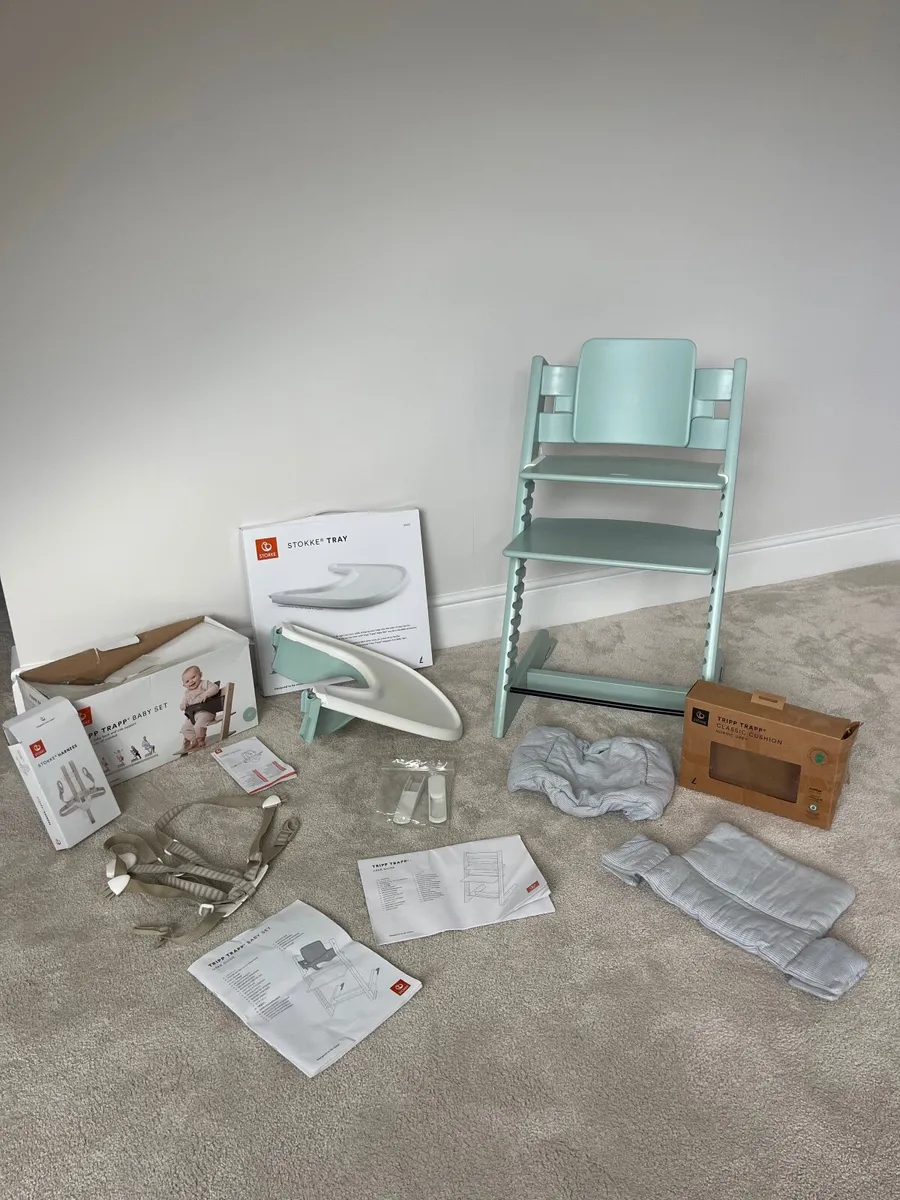 Stokke Tripp Trapp High Chair with Tray & Cushion - Image 3