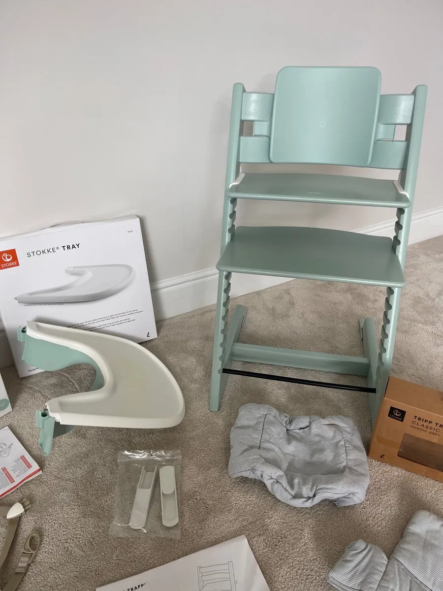 Stokke Tripp Trapp High Chair with Tray & Cushion - Image 4