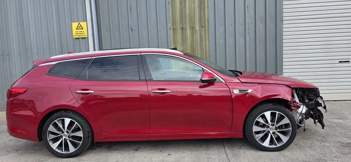 181 KIA OPTIMA ESTATE - Image 2