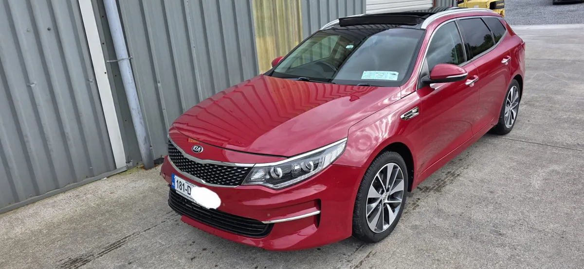 181 KIA OPTIMA ESTATE - Image 1