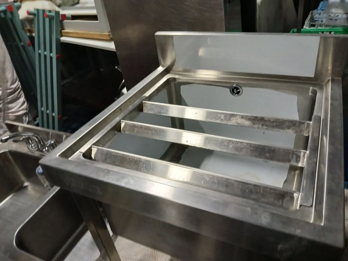 Mop sink unit ...new brand new delivered - Image 3