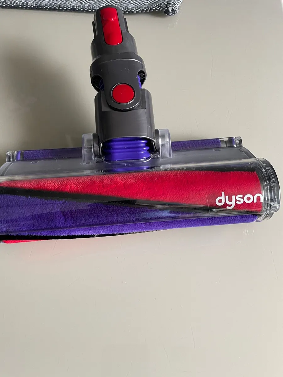 Dyson - Image 1