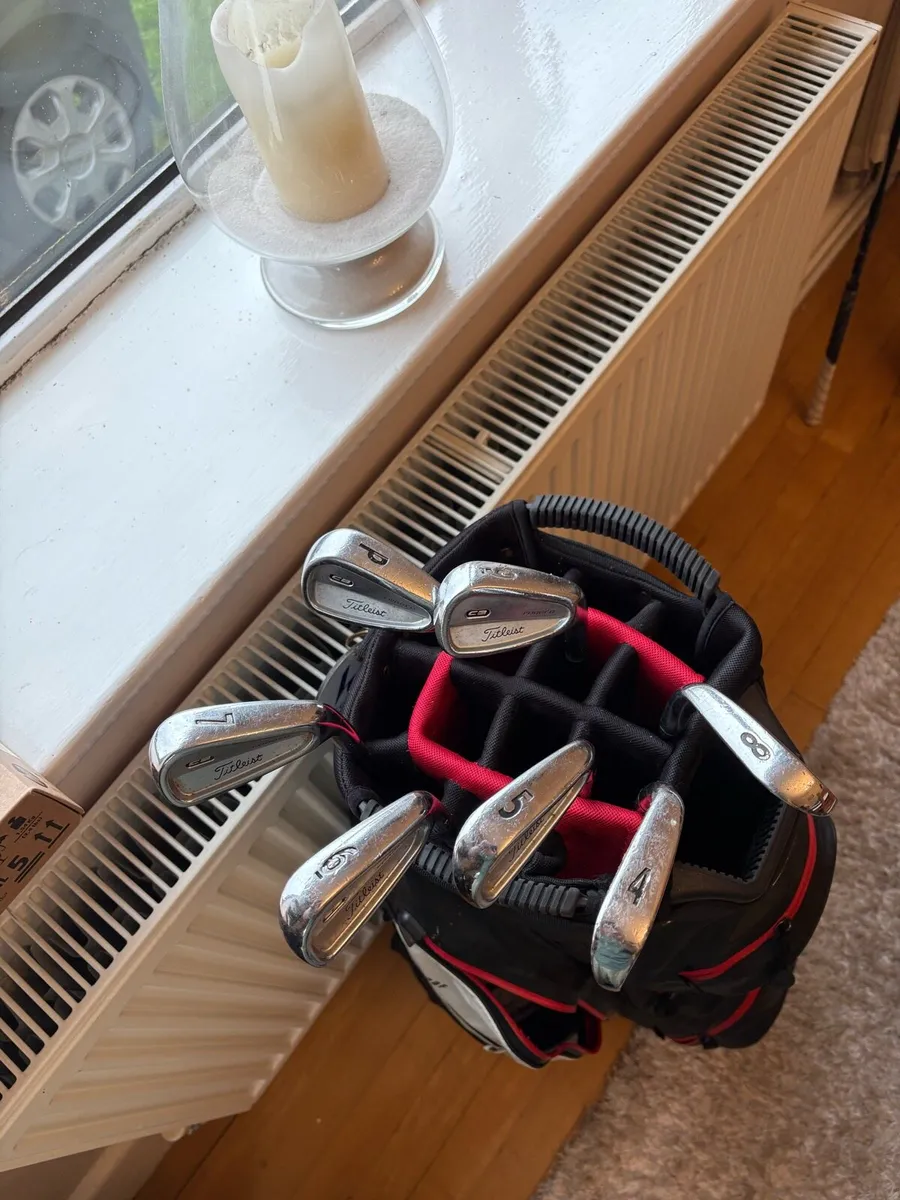 Titleist 710 CB Forgee Irons (4-PW) - Excellent - Image 1