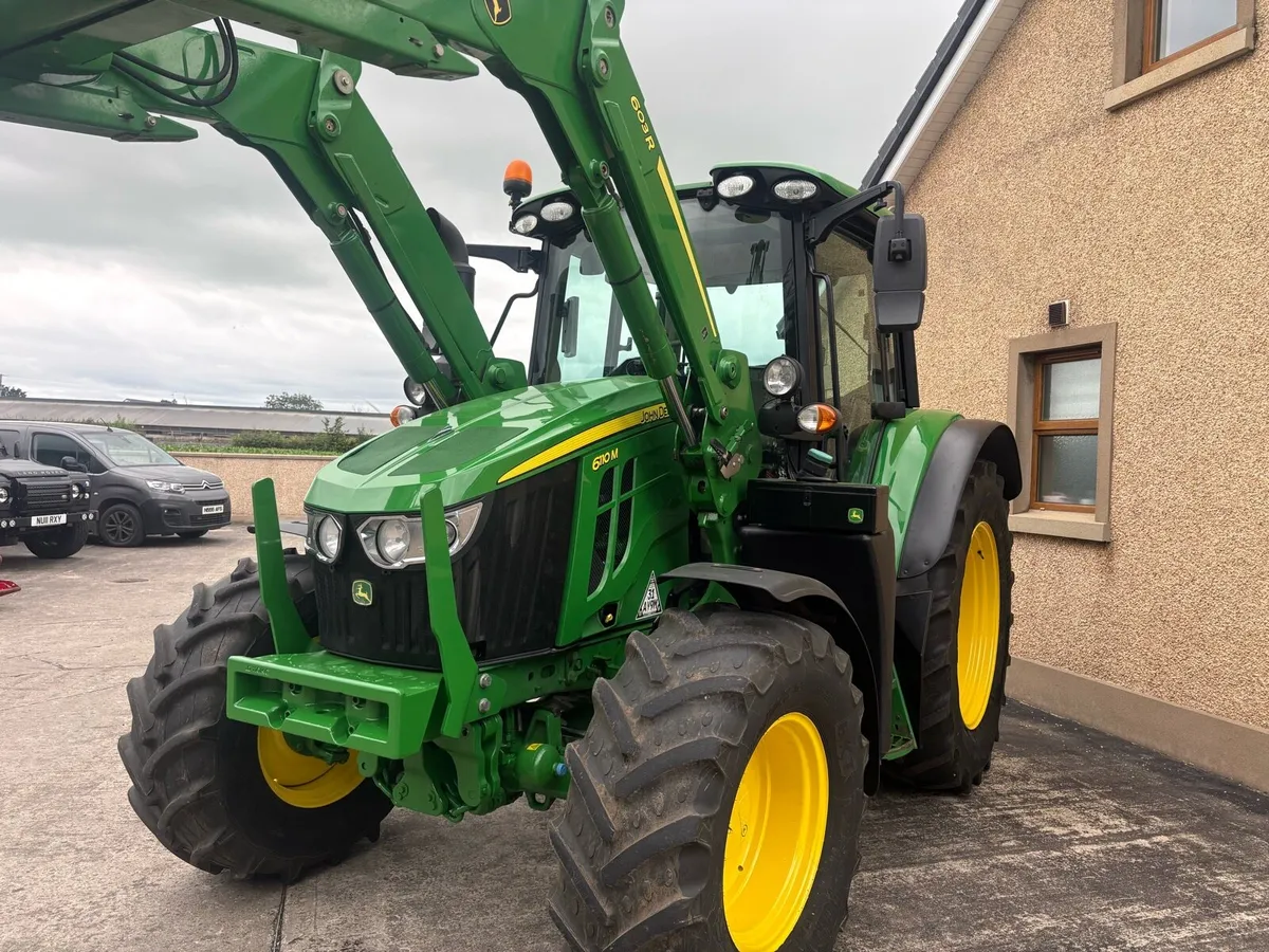 John Deere 6110M - Image 2