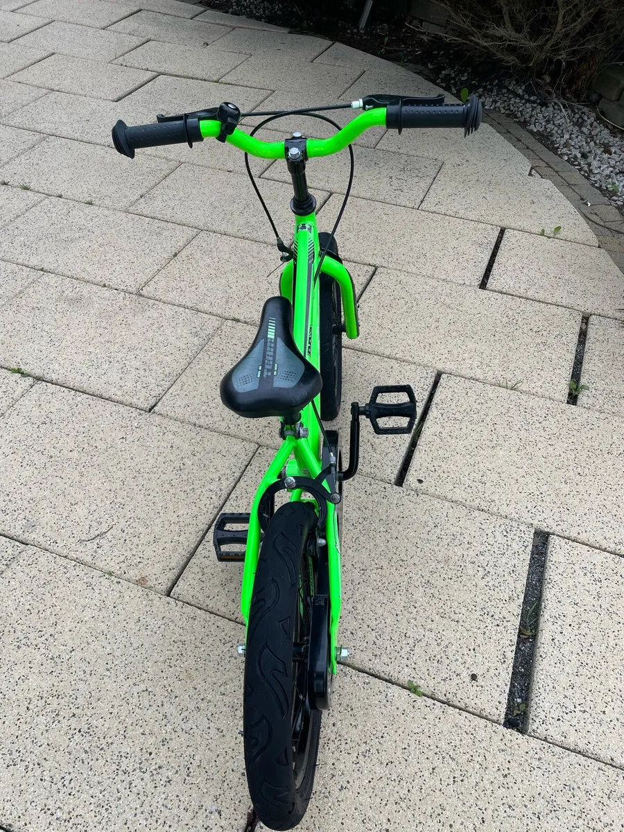 16” child’s team bike - Image 4