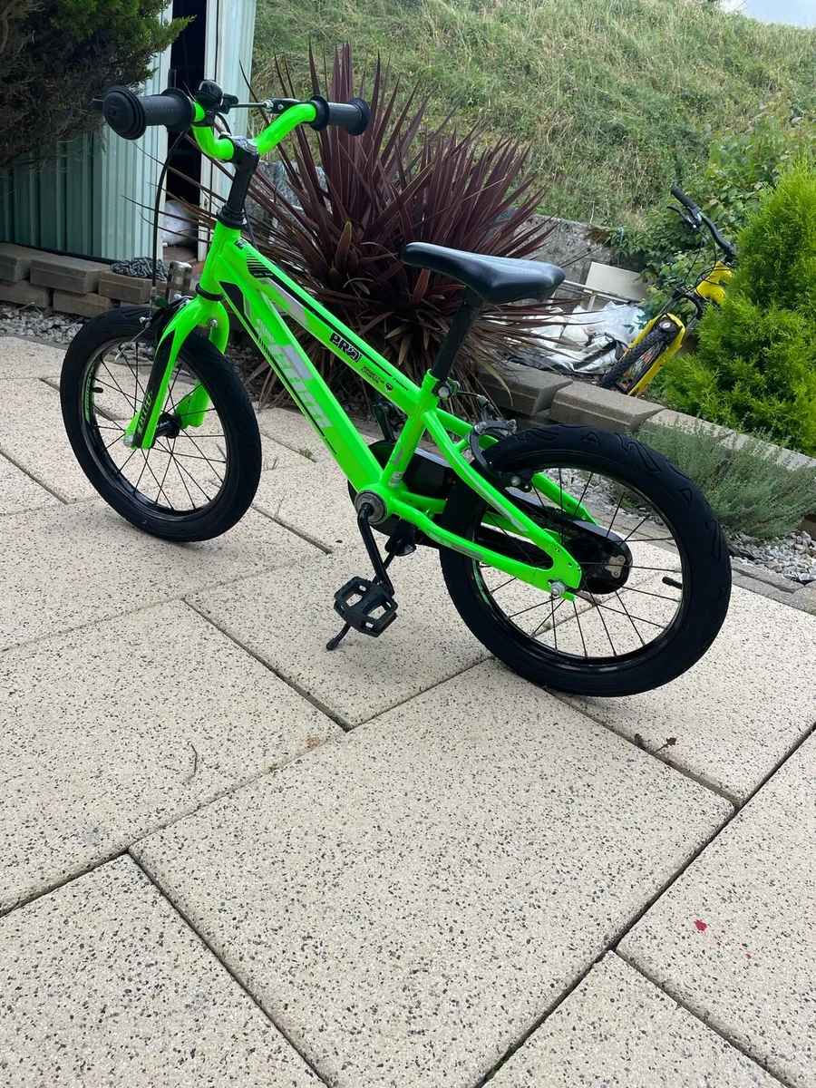 16” child’s team bike - Image 1
