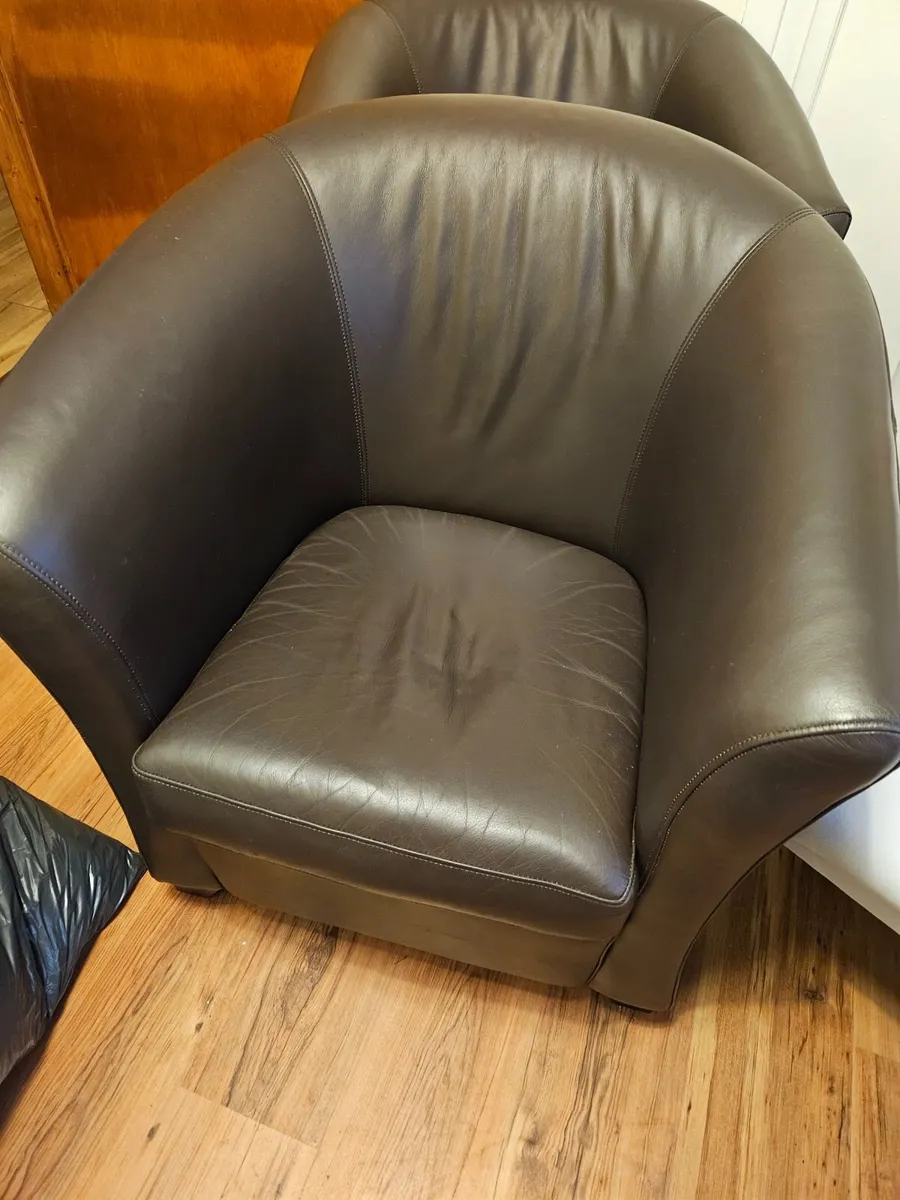 4 chairs - Image 2