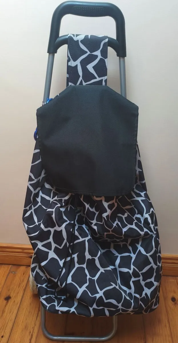 Large Shopping Trolley - Image 2
