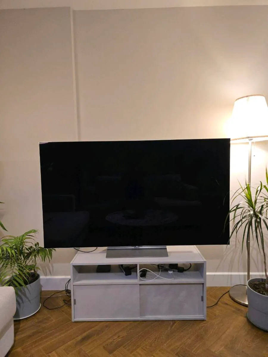 TV unit(Ikea) - Image 1