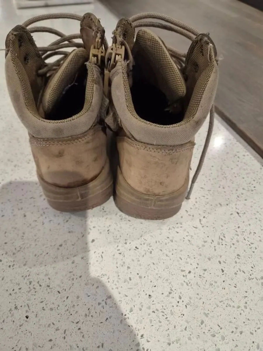 Work Boots - Image 3
