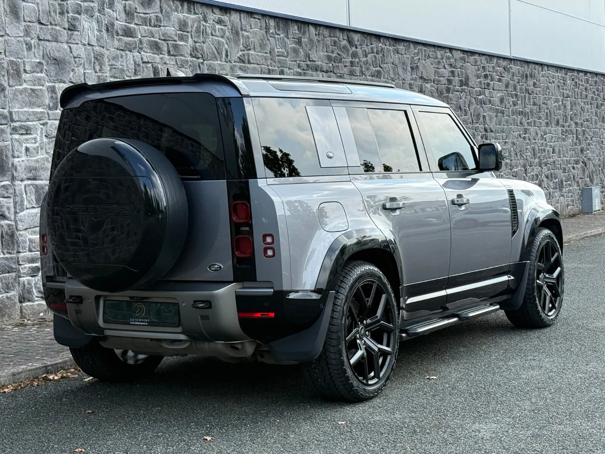 2021 Land Rover Defender 110 X-Dynamic SE P400e N1 - Image 2