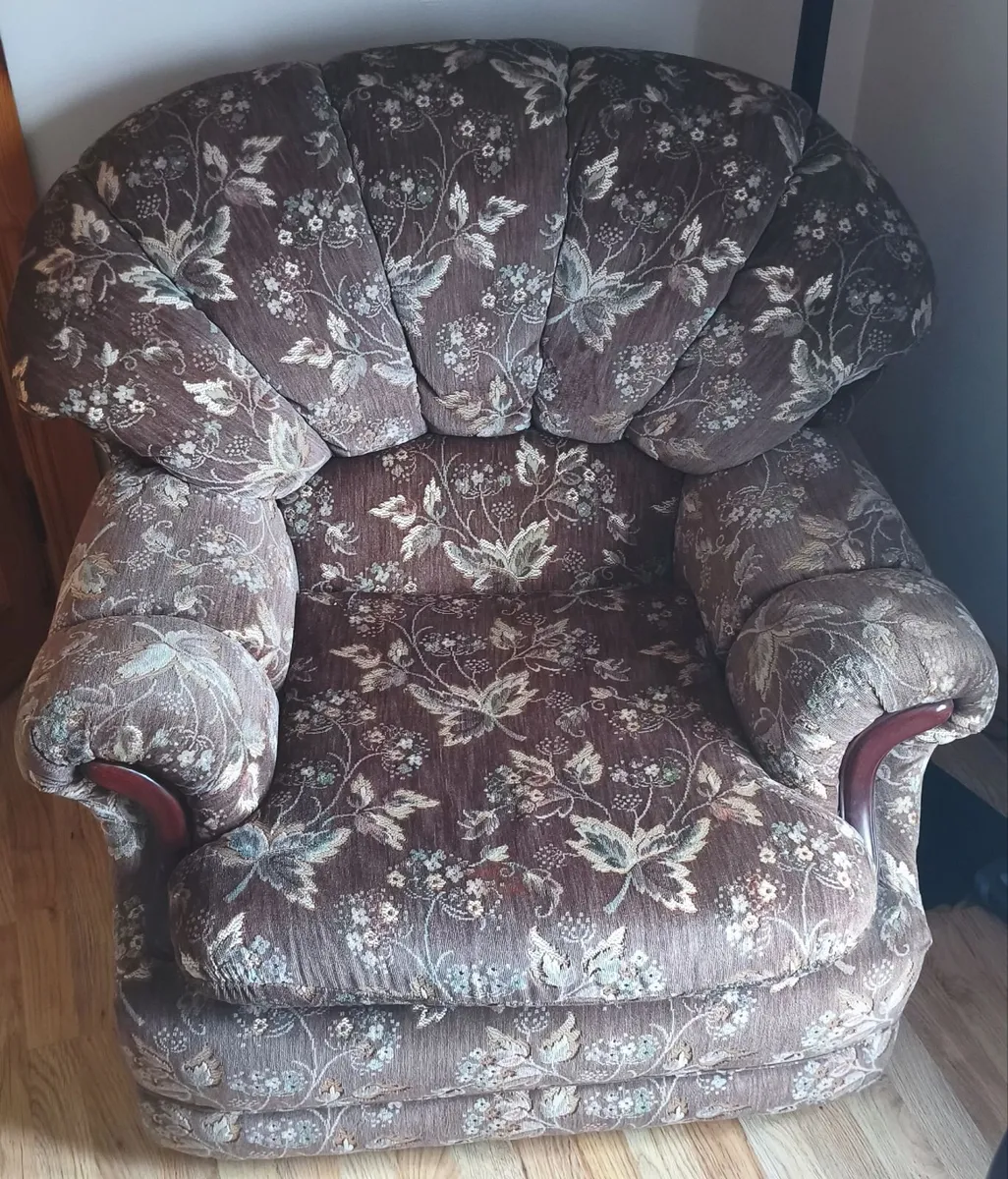 3+1+1 Sofa Suite - Image 4