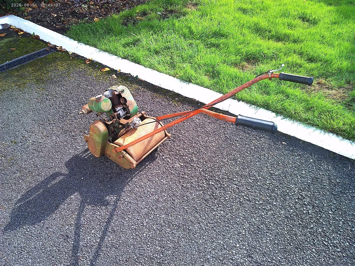 Lawnmower - Image 3