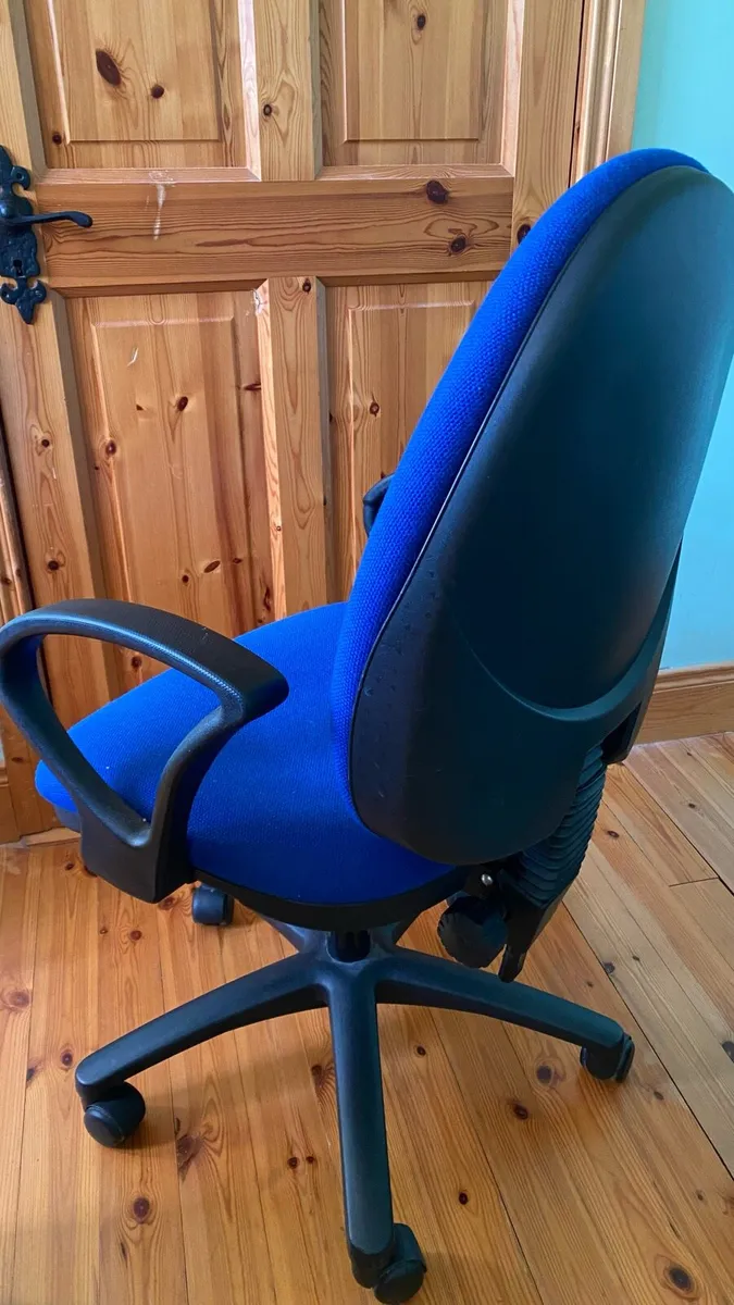 Office Chair - Image 3