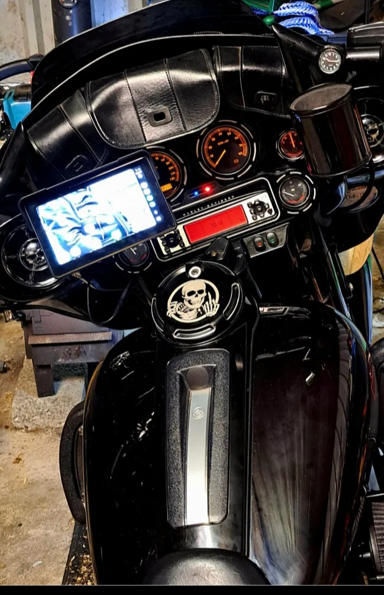 2009 Harley-davidson street glide  Blackout Custom - Image 3